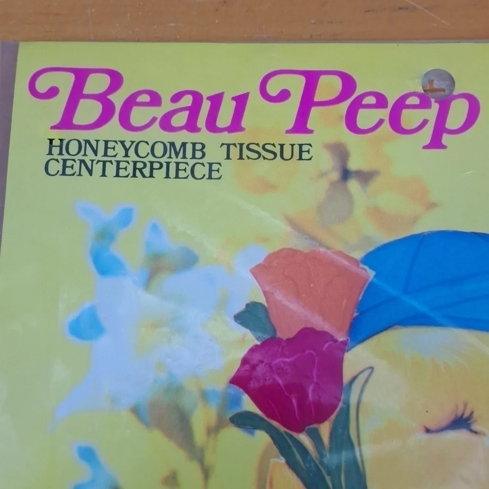 Set of 3 Vintage Eureka Beau Peep 9 Honeycomb Tissue pink & yellow Centerpieces